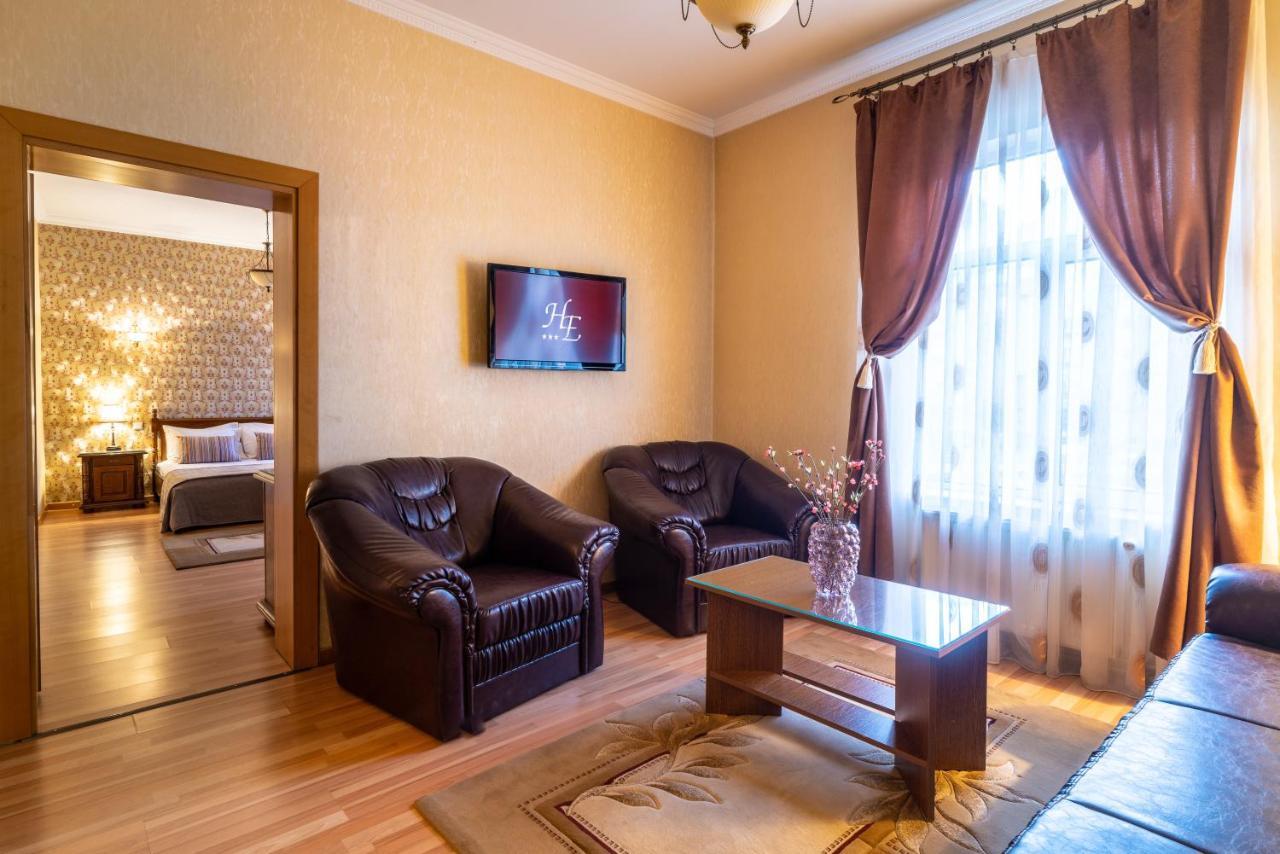 Hotel Europa Târgu Jiu Buitenkant foto