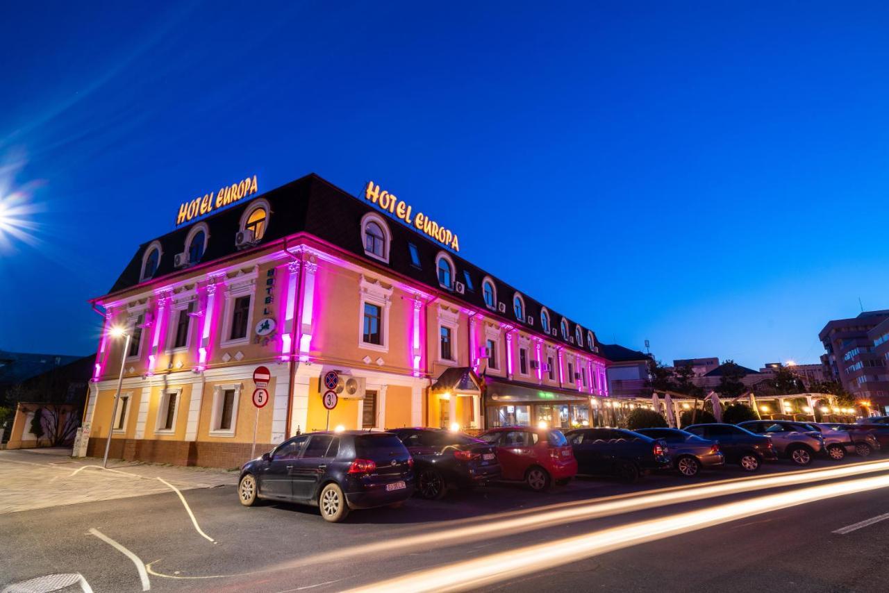 Hotel Europa Târgu Jiu Buitenkant foto